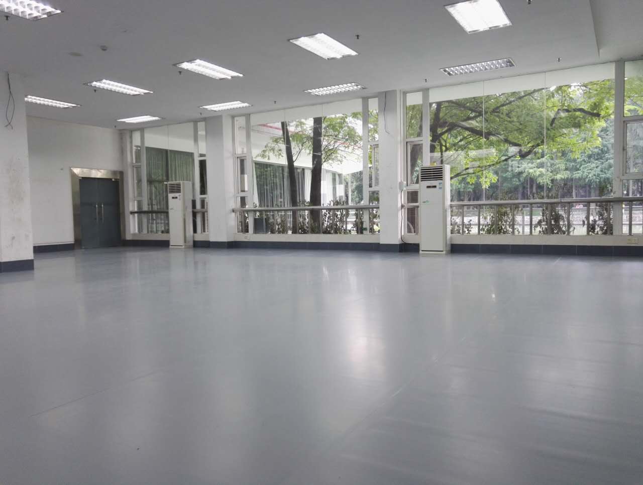 舞蹈室地胶--广州中山大学熊德龙学生活动中心案例